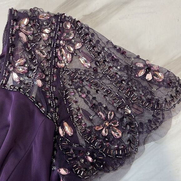 NWT XSCAPE | Beaded Formal Gown in Plum Purple Formal Elegant Long Dress 4P - Picture 14 of 16